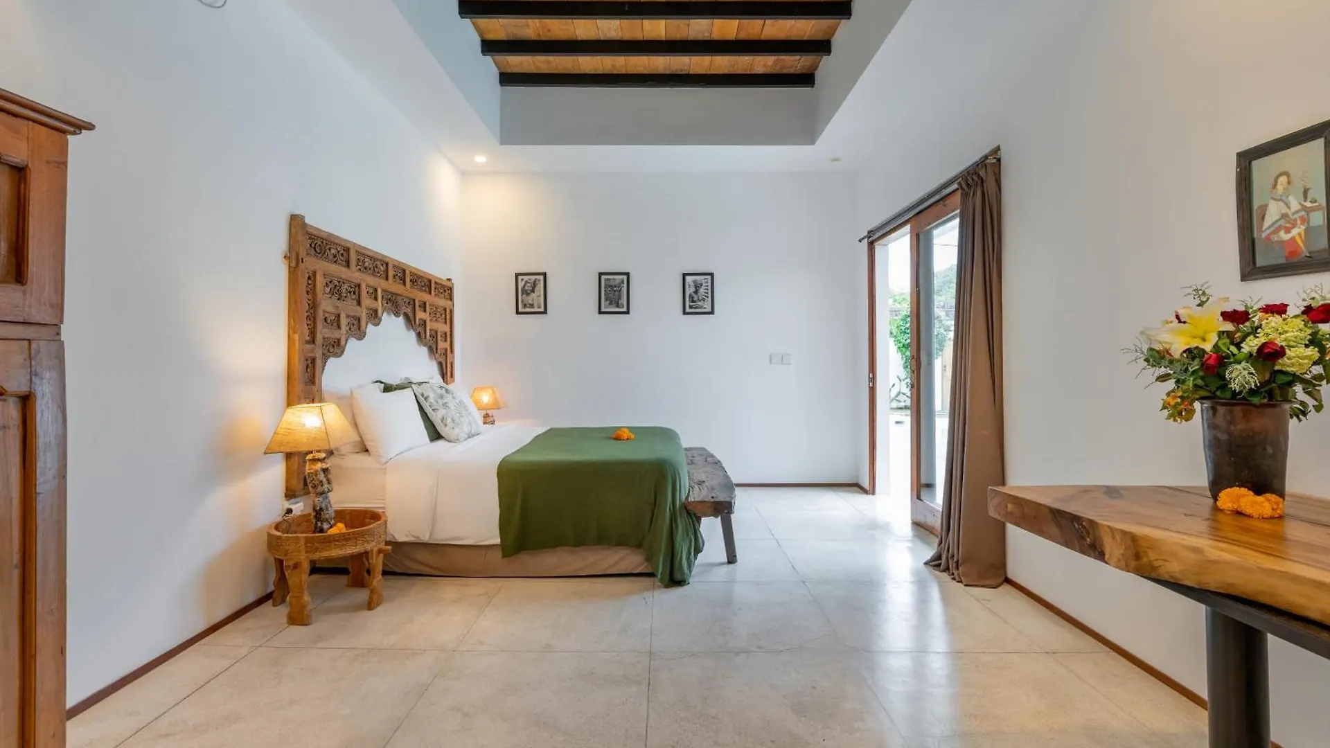 Villa Wuizy By Dreamawaybali Seminyak  0*, Seminyak (Bali)
