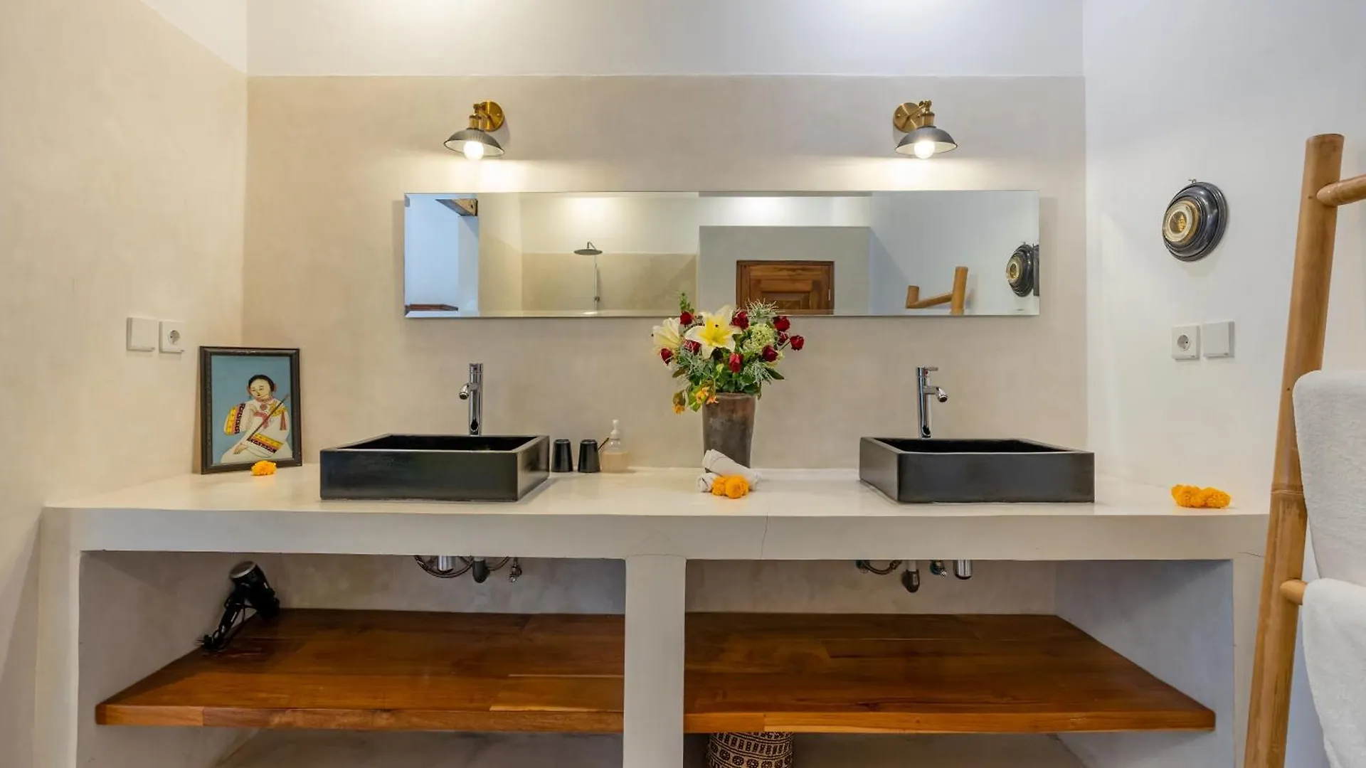 Villa Wuizy By Dreamawaybali Seminyak  0*, Seminyak (Bali)