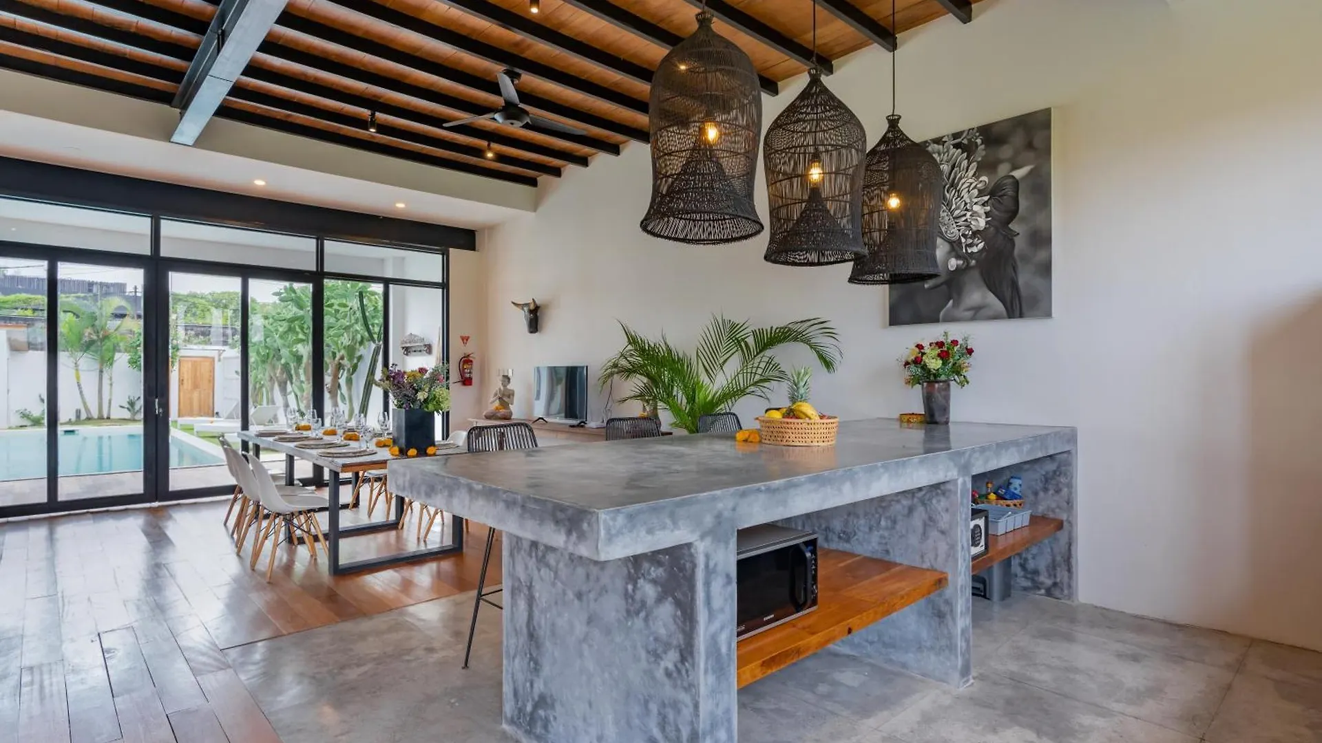 Villa Wuizy By Dreamawaybali Seminyak  Indonesia