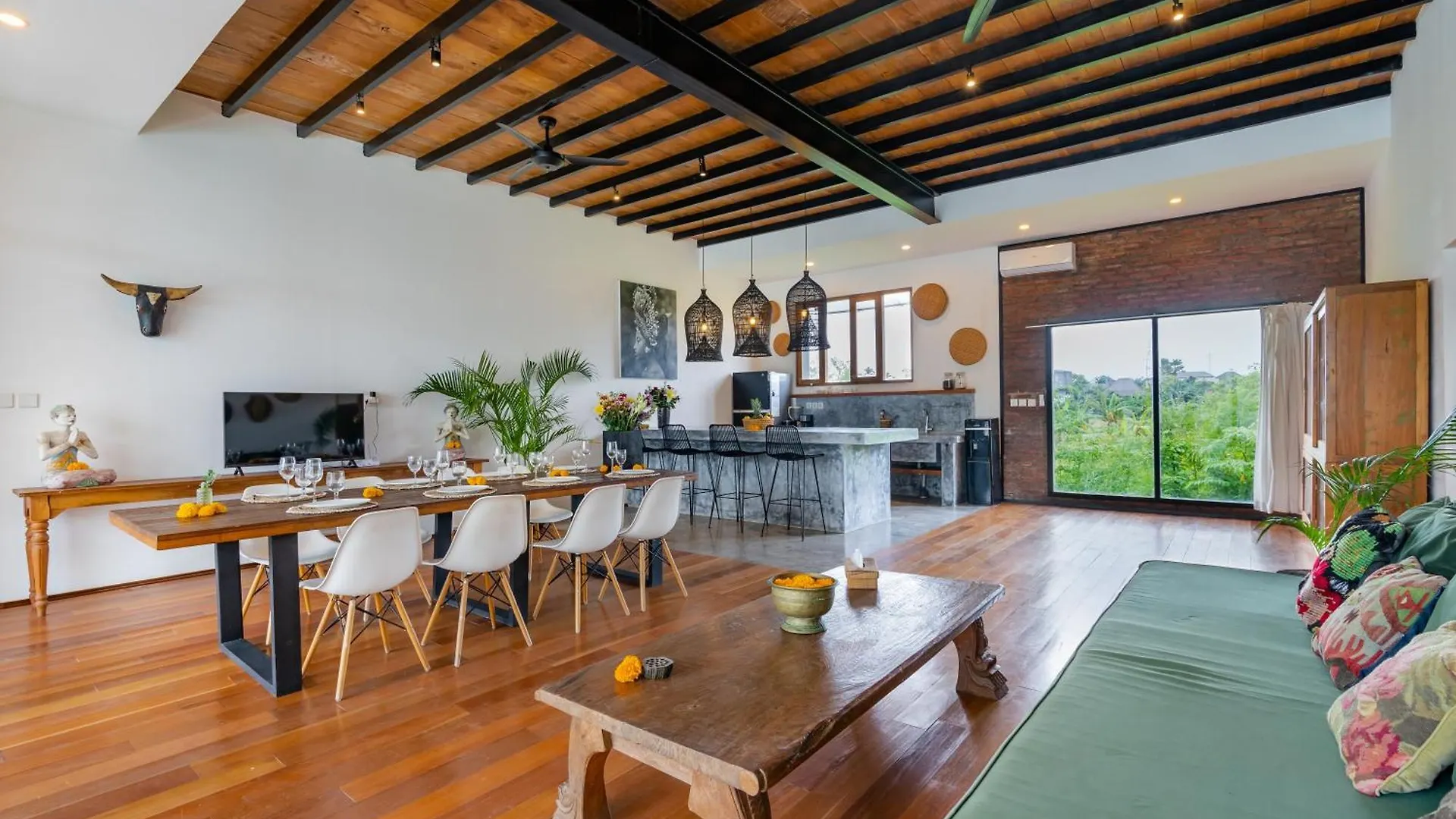Villa Wuizy By Dreamawaybali Seminyak